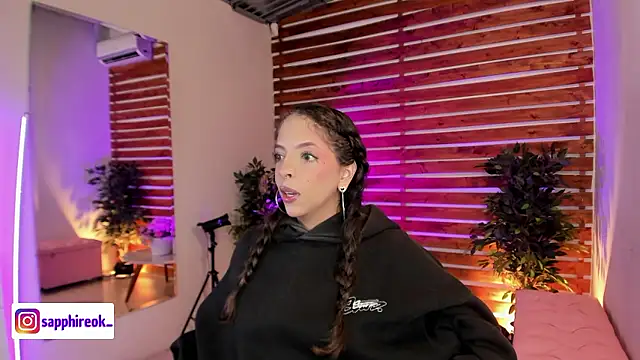 Sapphire Venuss online show from January 2026 02:03:01 AM