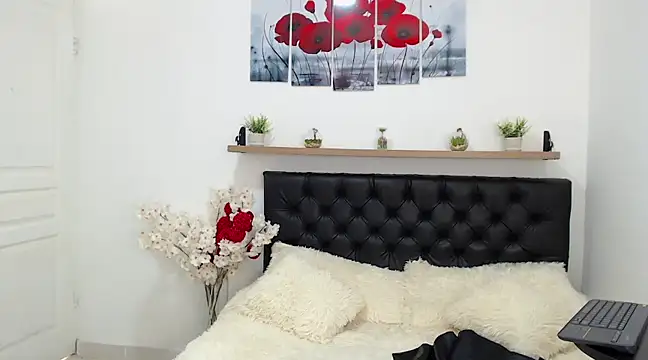 lily f00x online show from January 2025 03:27:01 PM