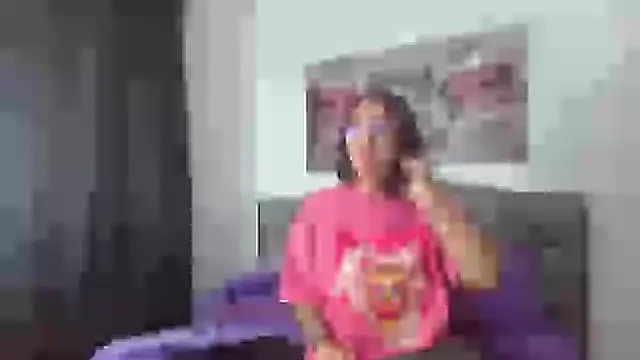 lily f00x online show from January 2025 12:32:02 PM