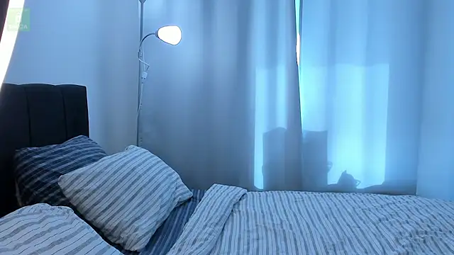 Snapshot of erika_hoiree chatting on April 2026 06:16:01 AM erika hoiree online show from April 2026 06:16:01 AM