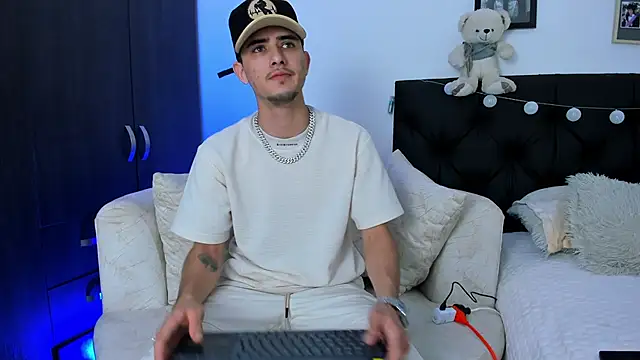 PhilipRich online show from January 2025 07:50:02 PM