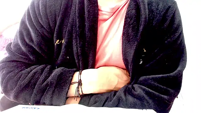 Snapshot of Aurora_blossom__ chatting on November 2025 09:59:01 PM Aurora blossom online show from November 2025 09:59:01 PM