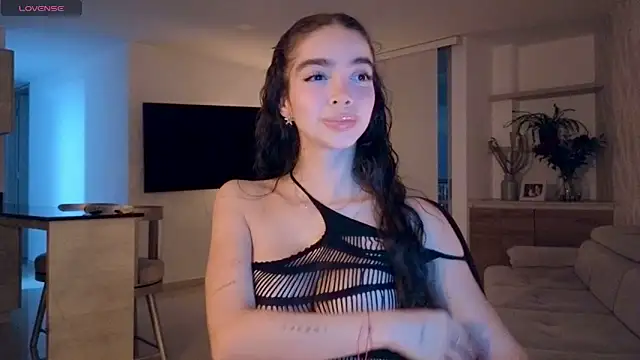 Siny Moore online show from March 2026 12:50:01 AM