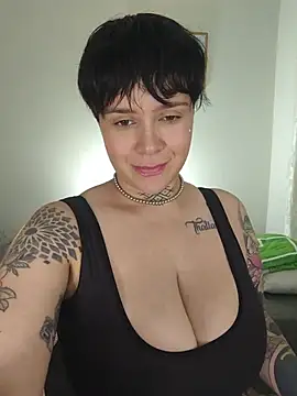 Snapshot of KatInk chatting on June 2026 08:11:01 PM KatInk online show from June 2026 08:11:01 PM