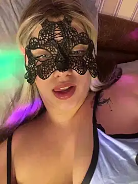 Snapshot of 69Laura696 chatting on February 2025 05:11:02 PM 69Laura696 online show from February 2025 05:11:02 PM