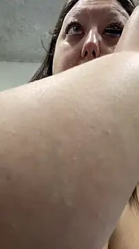 Chloee ep online show from April 2026 04:34:01 AM