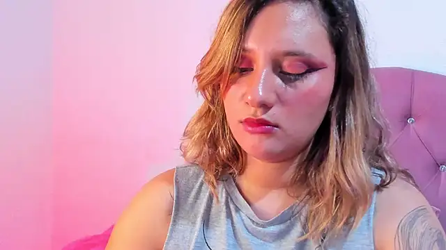 Snapshot of Mila_nixon02 chatting on March 2025 04:01:01 PM Mila nixon02 online show from March 2025 04:01:01 PM