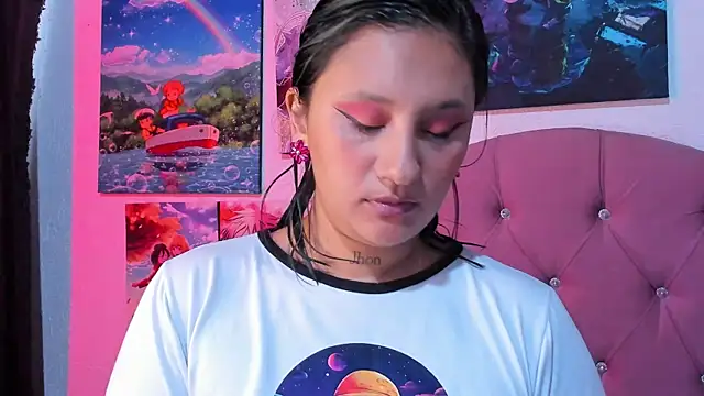 Mila nixon02 online show from July 2026 05:00:01 PM