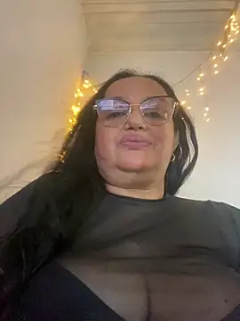 Snapshot of Gia_Nahomi chatting on January 2025 05:15:02 AM Gia Nahomi online show from January 2025 05:15:02 AM