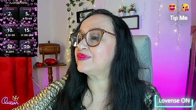 Gia Nahomi online show from March 2026 10:59:01 PM