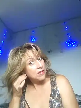 Snapshot of almaluna7 chatting on February 2025 01:23:02 AM almaluna7 online show from February 2025 01:23:02 AM