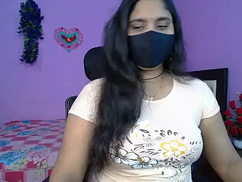 Hot Maleka online show from April 2026 05:07:01 PM