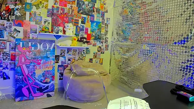 Snapshot of Sara_Robinson chatting on March 2026 03:08:02 AM Sara Robinson online show from March 2026 03:08:02 AM