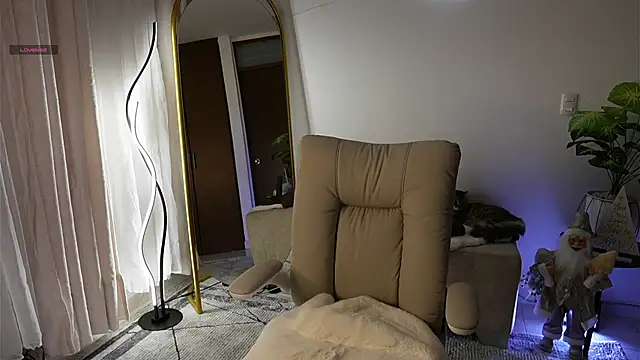 Snapshot of yourlilo24 chatting on November 2025 04:26:02 AM yourlilo24 online show from November 2025 04:26:02 AM