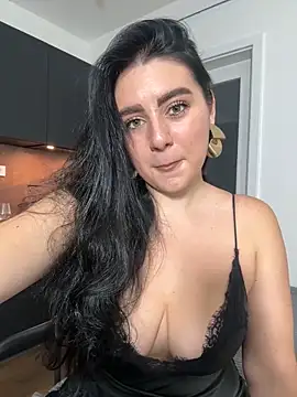 Snapshot of Evelyn___Sweet chatting on October 2025 07:55:02 PM Evelyn   Sweet online show from October 2025 07:55:02 PM