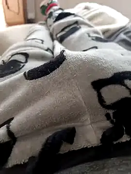 Loveepussyy online show from November 2025 12:17:01 PM