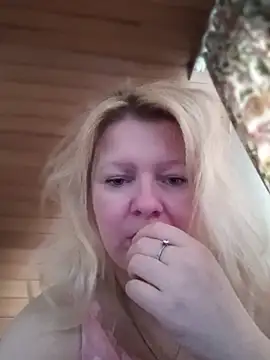 Snapshot of Lauri_scherri chatting on March 2026 03:34:01 PM Lauri scherri online show from March 2026 03:34:01 PM