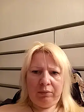 Snapshot of Lauri_scherri chatting on April 2026 11:51:01 PM Lauri scherri online show from April 2026 11:51:01 PM