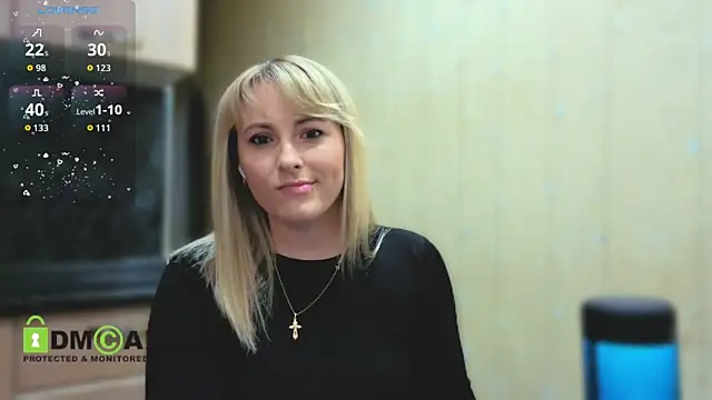 Snapshot of Smoorodinkaa chatting on April 2026 07:17:02 PM Smoorodinkaa online show from April 2026 07:17:02 PM