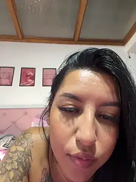 Snapshot of Tamara_Roberts1 chatting on February 2025 05:29:02 AM Tamara Roberts1 online show from February 2025 05:29:02 AM
