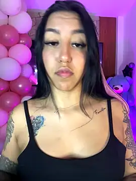 Snapshot of Tamara_Roberts1 chatting on September 2025 11:09:02 PM Tamara Roberts1 online show from September 2025 11:09:02 PM