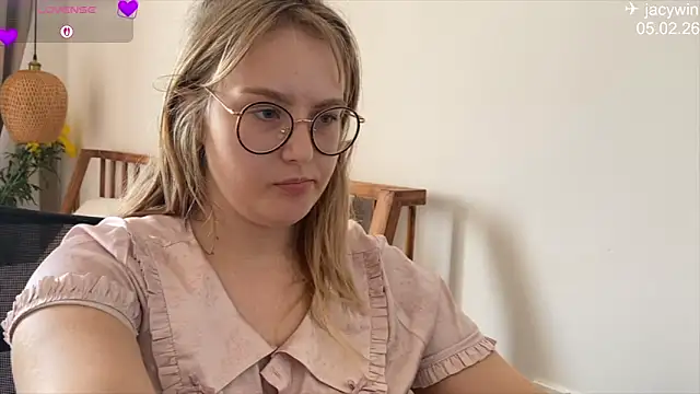 JacyWinslat online show from February 2026 06:40:02 AM