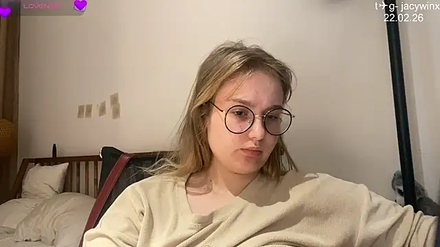 JacyWinslat online show from February 2026 04:27:02 PM