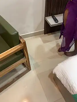 sexy-bu online show from December 2025 01:16:01 PM