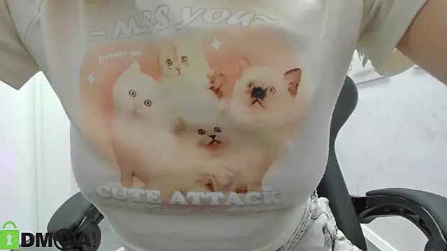 Little Chips online show from November 2025 09:25:02 PM