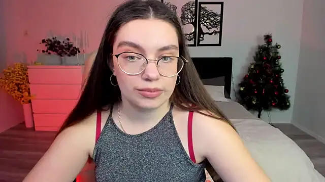 DaniellaLovely online show from December 2024 03:21:01 PM