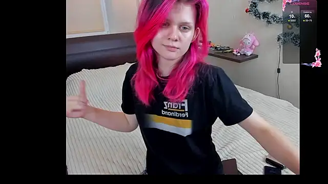 Snapshot of JulieTaylors chatting on April 2026 10:16:01 PM JulieTaylors online show from April 2026 10:16:01 PM