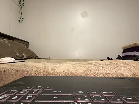 Kittyymaze1 online show from September 2025 12:17:02 PM