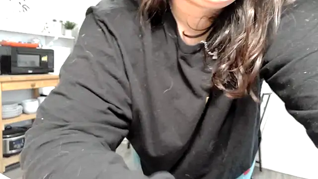 Kittyymaze1 online show from April 2026 11:52:01 AM