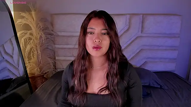 Snapshot of Rebeca_Williams_ chatting on February 2026 12:41:01 PM Rebeca Williams online show from February 2026 12:41:01 PM