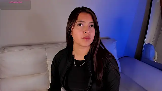 Snapshot of Rebeca_Williams_ chatting on March 2026 12:10:02 PM Rebeca Williams online show from March 2026 12:10:02 PM