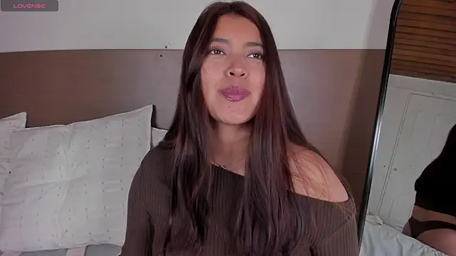 Rebeca Williams  online show from June 2026 10:32:01 AM