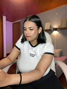 Snapshot of Isabella_boobd chatting on January 2025 04:36:01 PM Isabella boobd online show from January 2025 04:36:01 PM