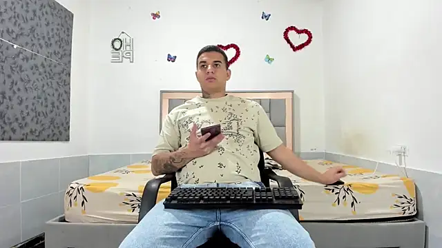 simookeler online show from November 2025 07:23:01 PM