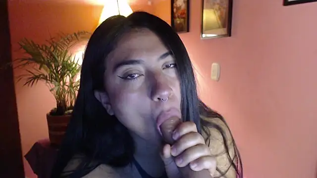 bunnyemilyrose36 online show from March 2026 09:50:01 AM