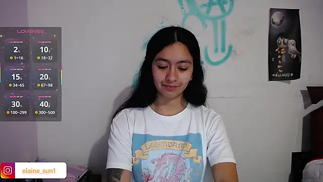 Snapshot of elaine_sun chatting on March 2025 01:55:02 AM elaine sun online show from March 2025 01:55:02 AM