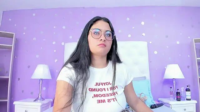 scarlette 15  online show from February 2026 03:12:02 AM