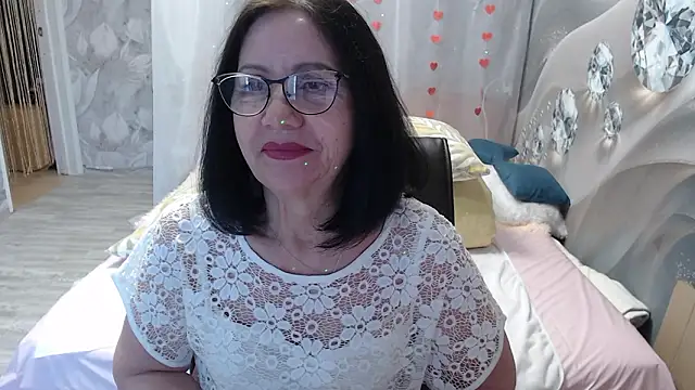 Snapshot of OlgaHottie chatting on March 2026 11:35:01 PM OlgaHottie online show from March 2026 11:35:01 PM
