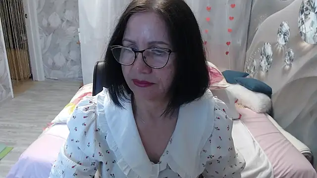Snapshot of OlgaHottie chatting on April 2026 11:48:01 PM OlgaHottie online show from April 2026 11:48:01 PM