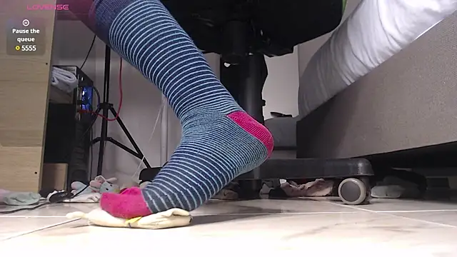 alma fenix online show from March 2025 03:24:02 PM