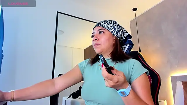 alma fenix online show from October 2025 12:23:02 PM