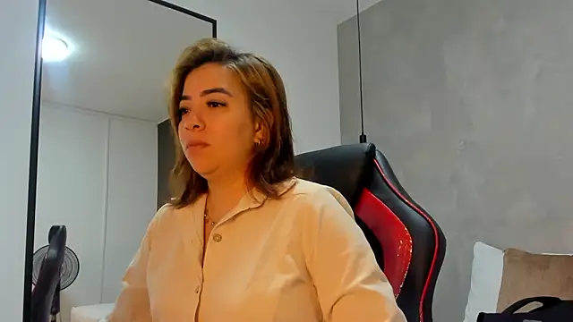 alma fenix online show from October 2025 12:31:01 PM