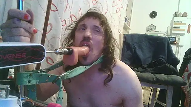 cyril020202 online show from January 2026 06:10:01 PM