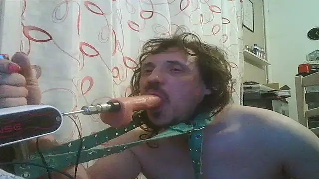 Snapshot of cyril020202 chatting on March 2026 02:39:02 AM cyril020202 online show from March 2026 02:39:02 AM