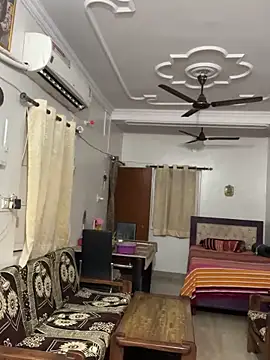 Snapshot of John_desihunk chatting on December 2024 10:44:02 AM John desihunk online show from December 2024 10:44:02 AM