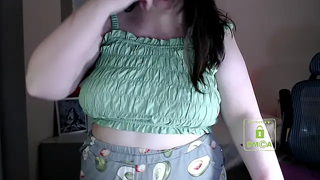 Snapshot of cute_and_hot chatting on March 2026 10:09:01 PM cute and hot online show from March 2026 10:09:01 PM